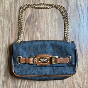 Michael Kors Chain Bag